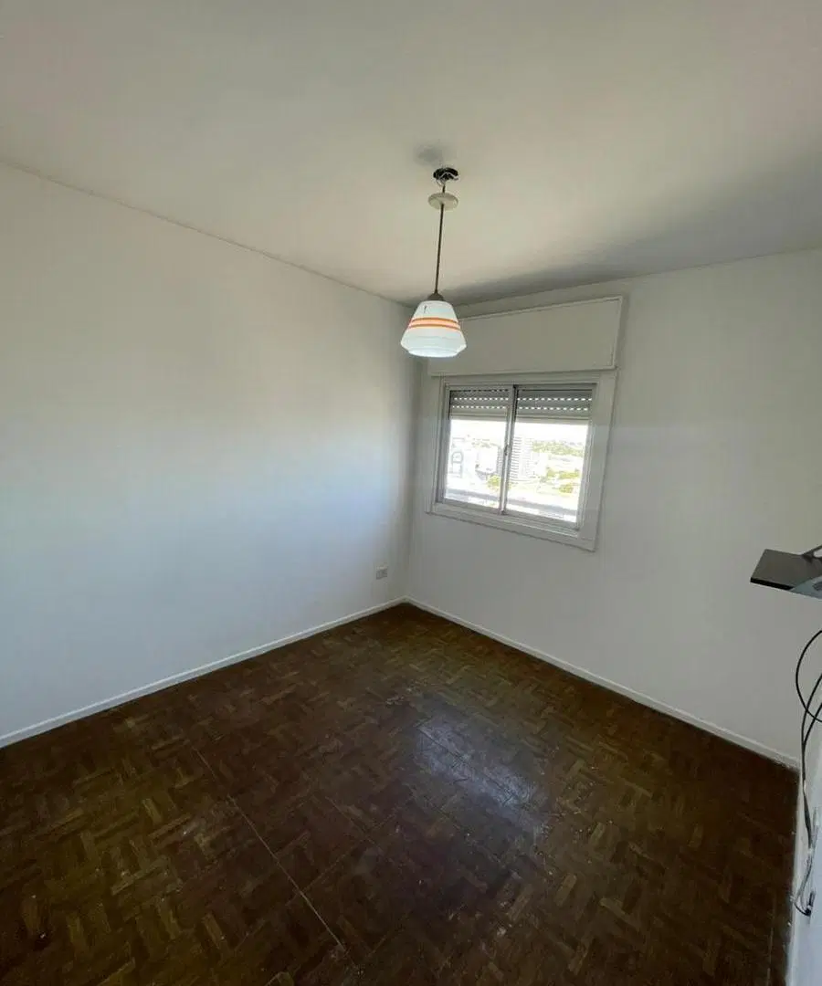 Departamento de tres ambientes en venta en Avellaneda 5