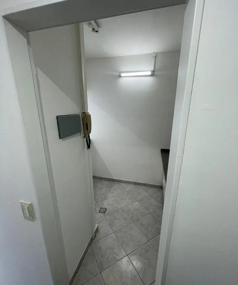 Departamento de tres ambientes en venta en Avellaneda 3