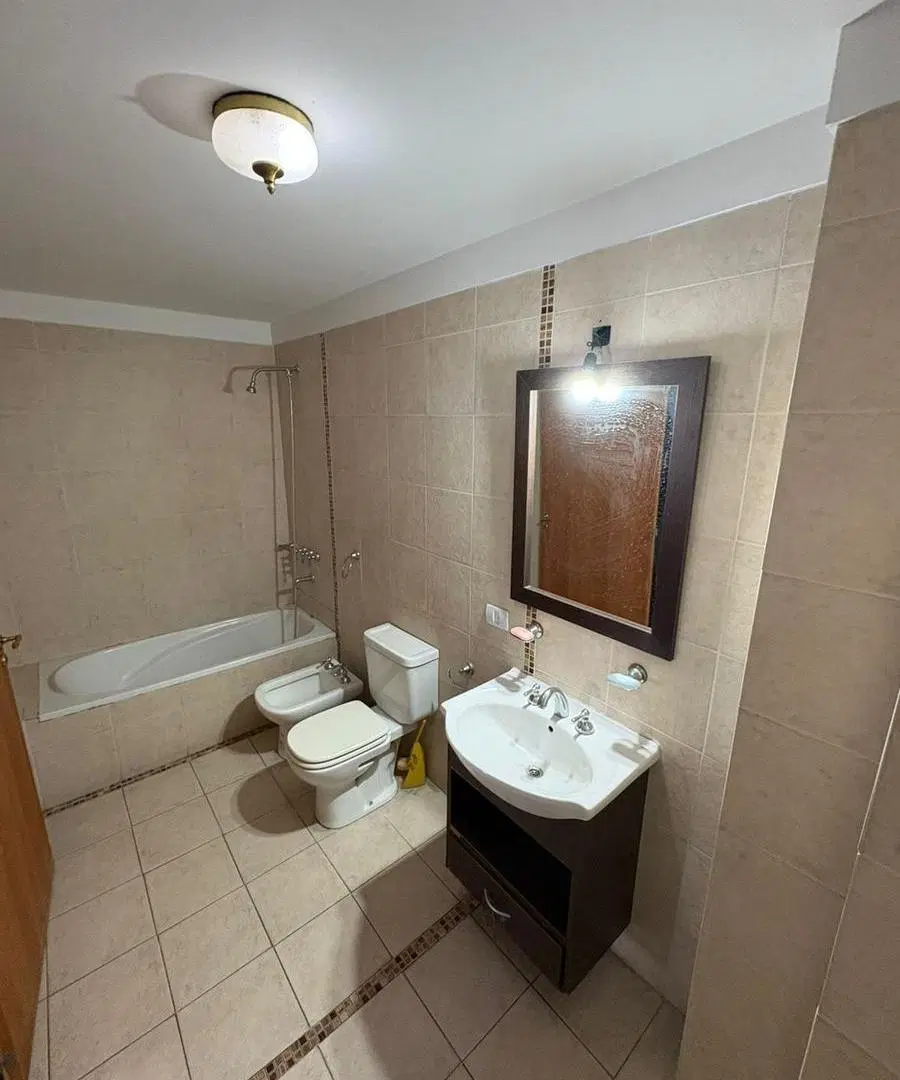 Departamento de dos ambientes en venta en Avellaneda 8