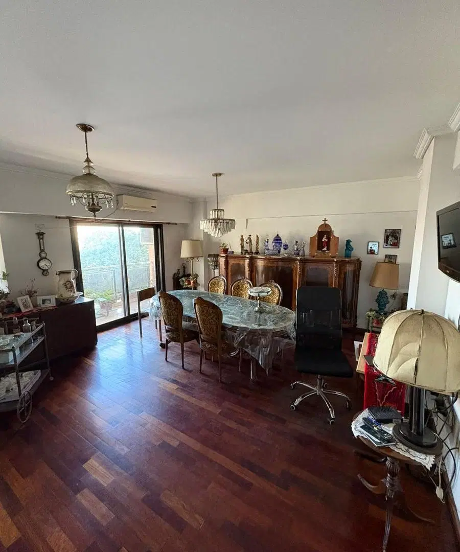 Departamento de cuatro ambientes con cochera y amenities en Venta en Avellaneda 2