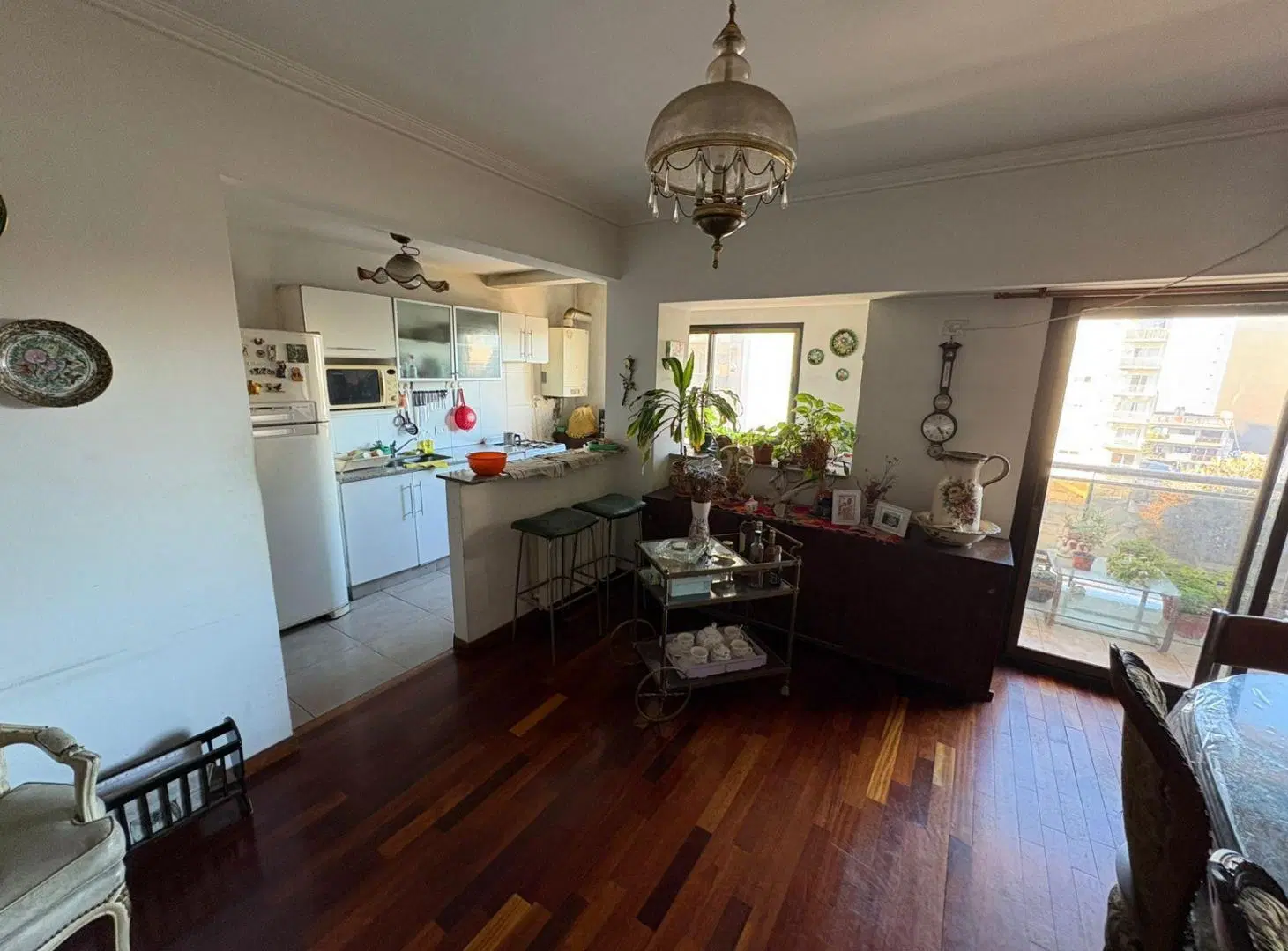 Departamento de cuatro ambientes con cochera y amenities en Venta en Avellaneda 3