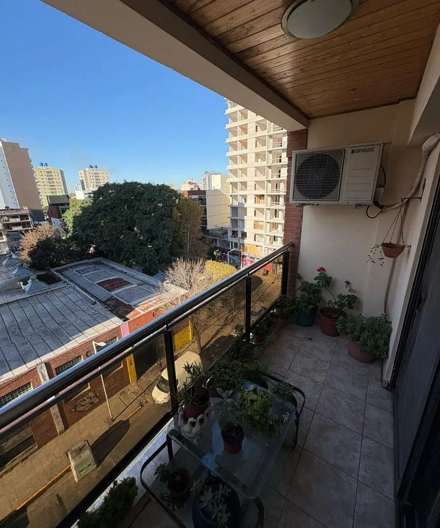 Departamento de cuatro ambientes con cochera y amenities en Venta en Avellaneda 5