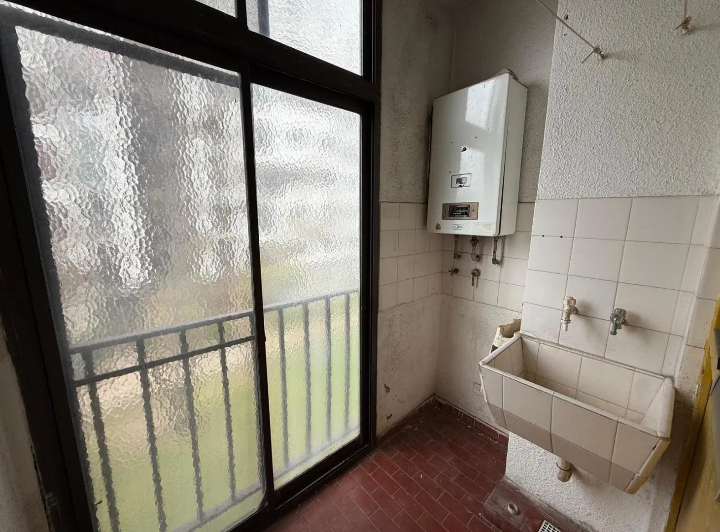 Departamento tres ambientes en venta en Wilde Apto Credito 3