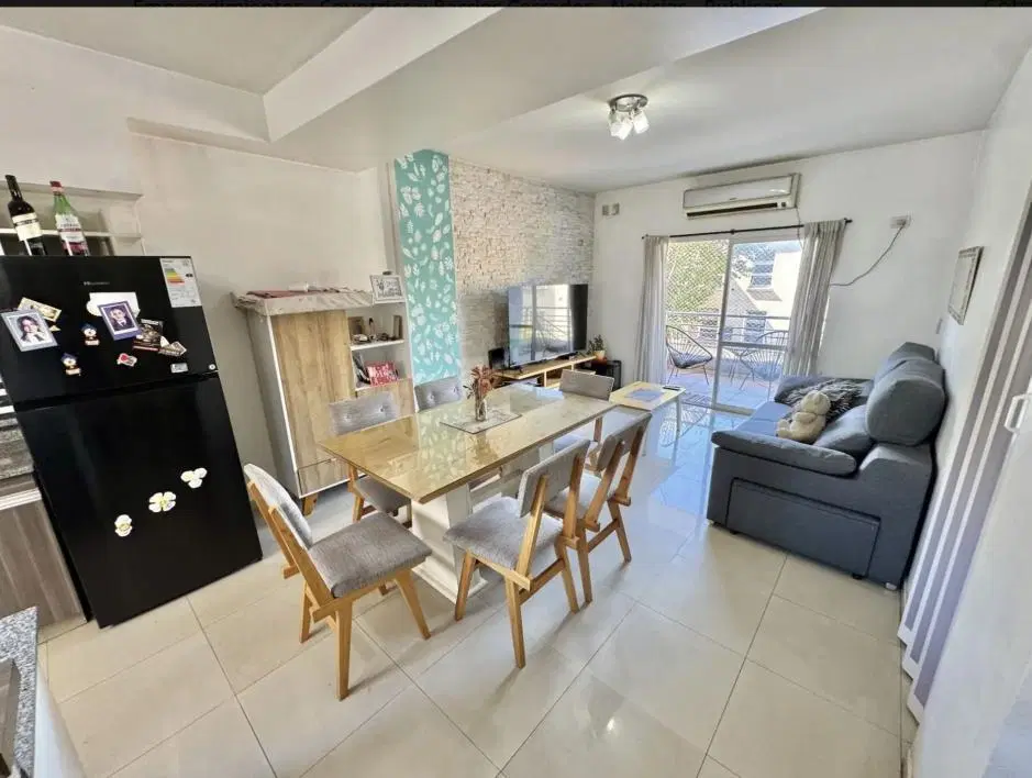Departamento de tres ambientes con cochera y amenities en Venta en Avellaneda 2