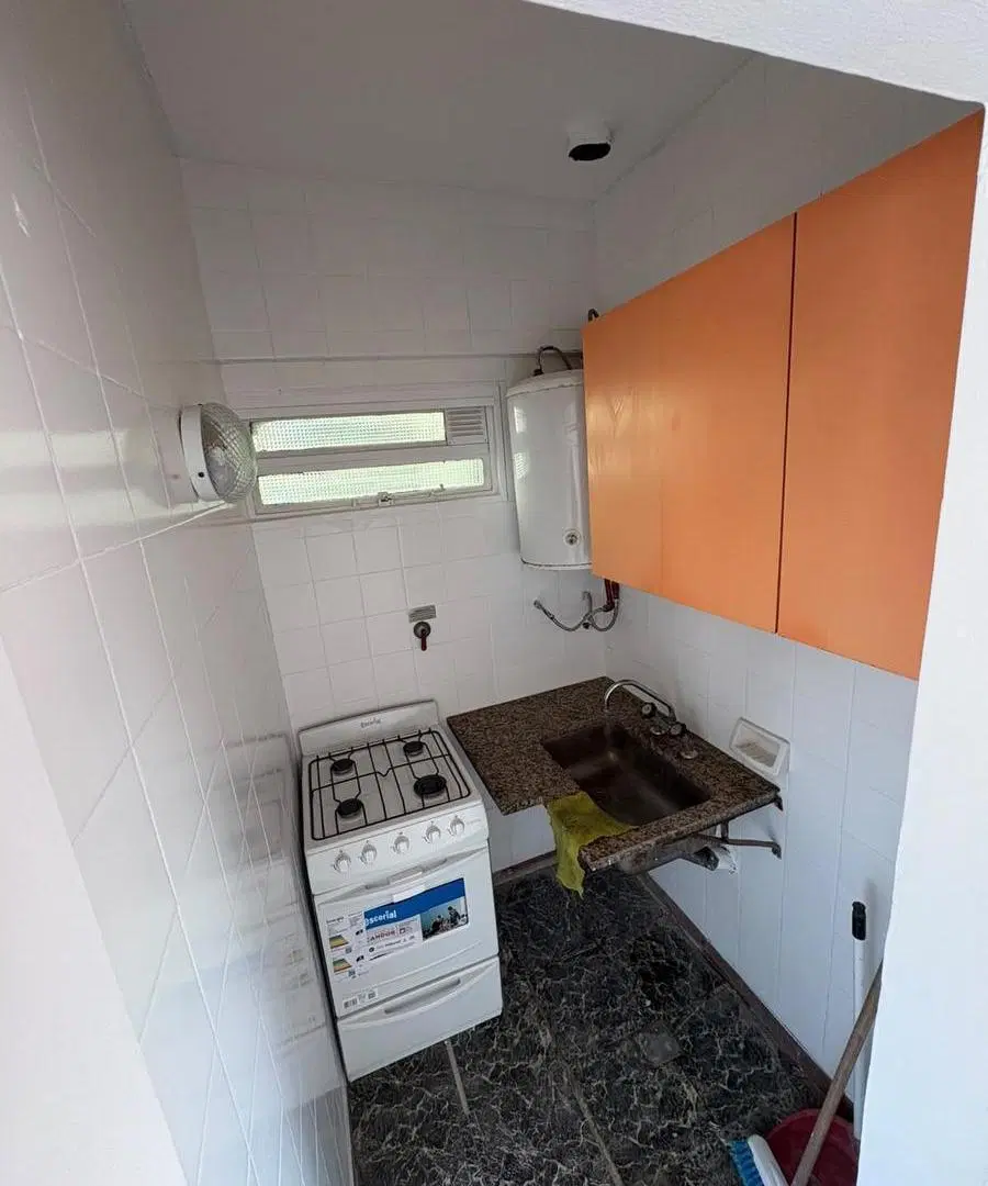 Departamento monoambiente en Alquiler en Avellaneda 4