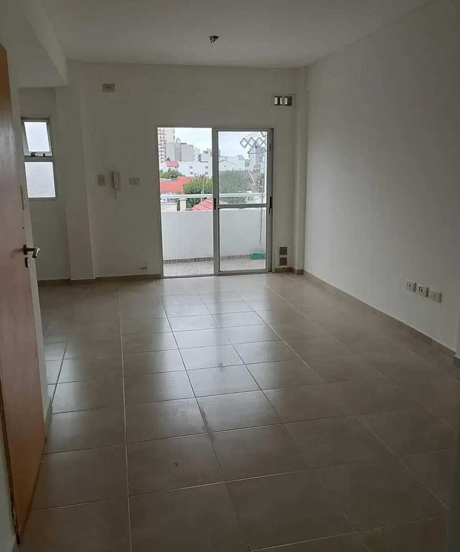 Departamento villa dominico wilde dos ambientes en alquiler 4
