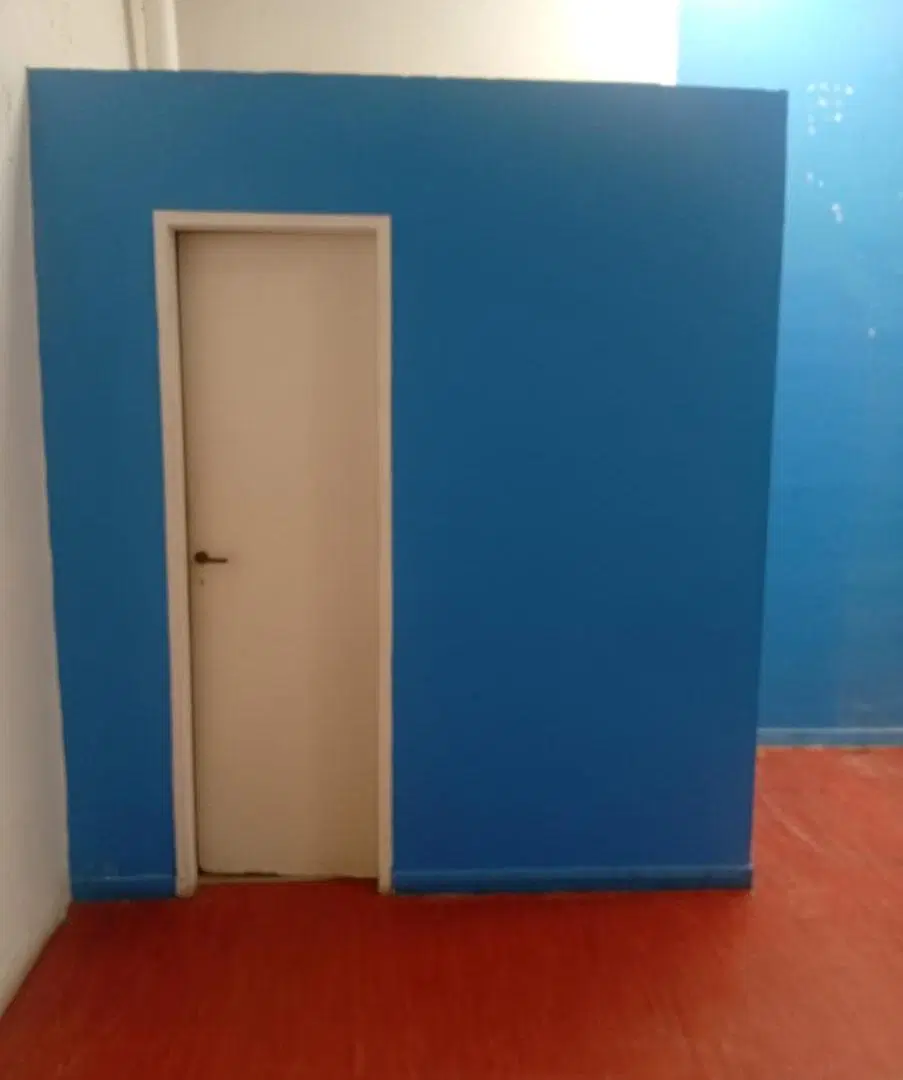 Local comercial en alquiler en villa dominico avellaneda 2