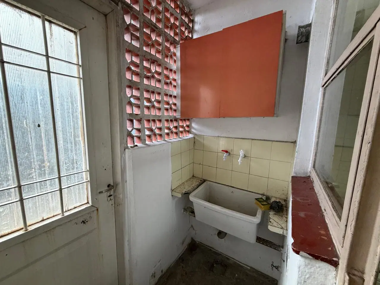 Departamento dos ambientes en venta en Don Bosco 5