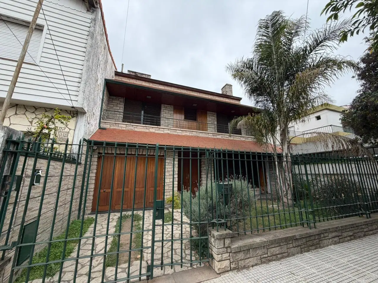 PH dos ambientes cochera jardin quincho en alquiler en wilde 4
