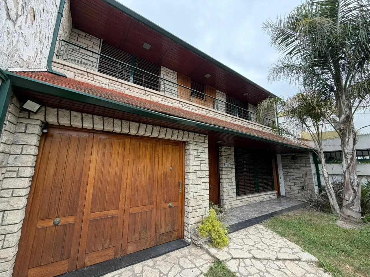 PH dos ambientes cochera jardin quincho en alquiler en wilde 3