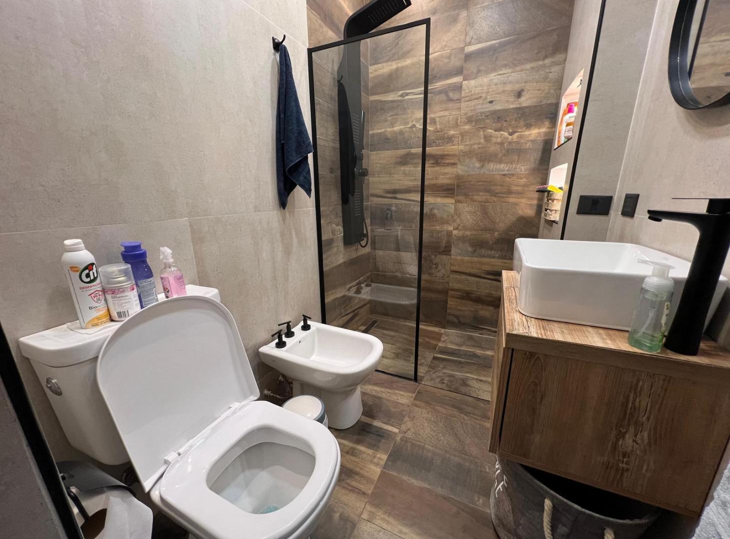 Foto de Departamento tipo PH de cuatro ambientes en Alquiler en Villa Dominico, imagen 2