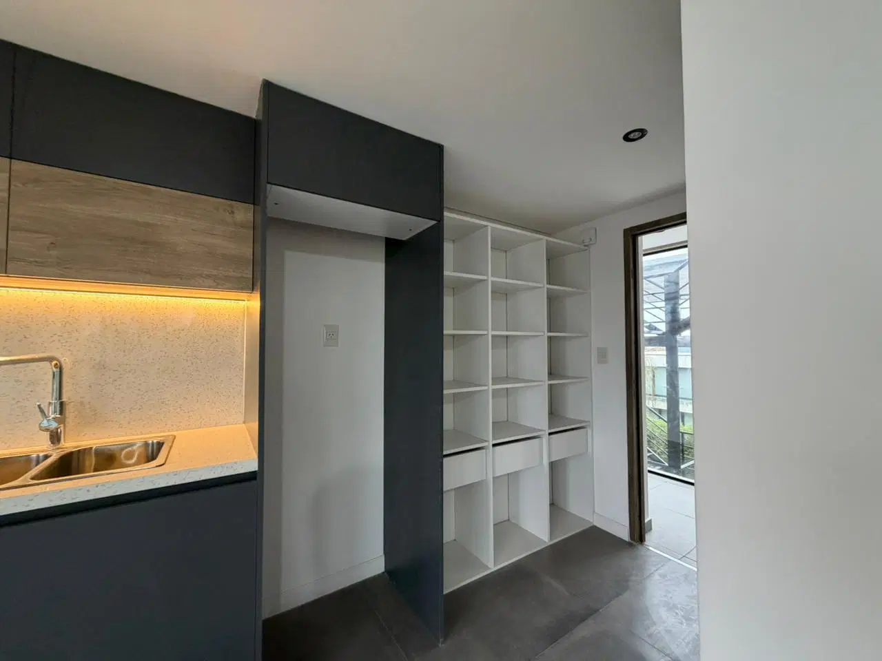 Departamento tres ambientes en Venta Nuevo Quilmes externo 3