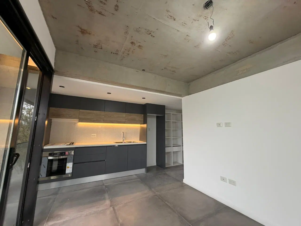 Departamento tres ambientes en Venta Nuevo Quilmes externo 1