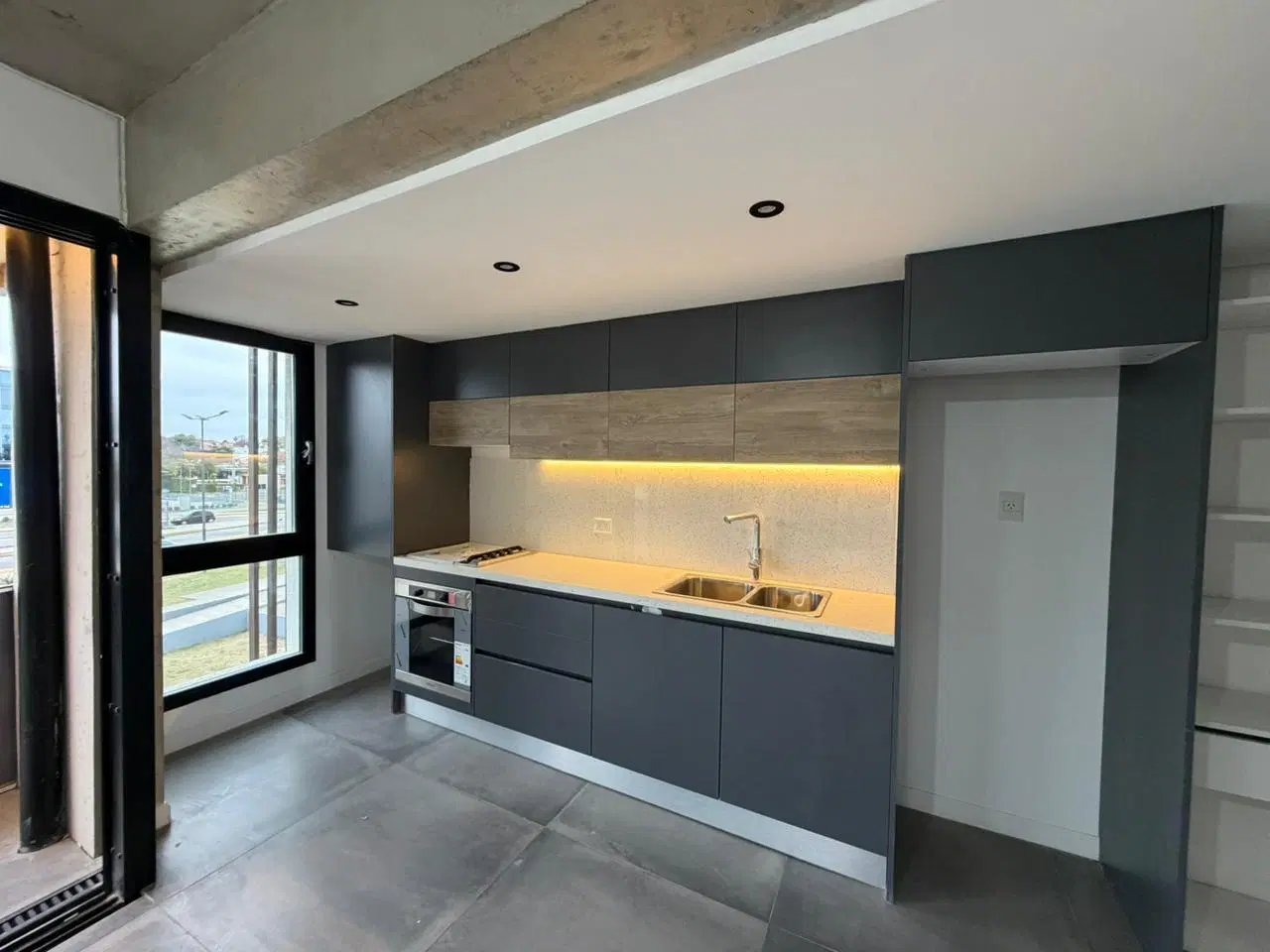 Departamento tres ambientes en Venta Nuevo Quilmes externo 4