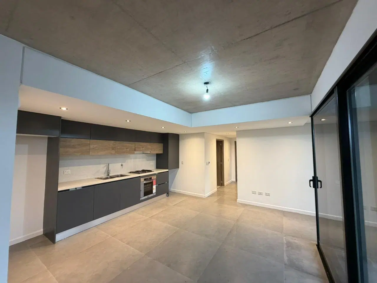 Departamento tres Ambientes Cochera externo Nuevo Quilmes don bosco venta 2