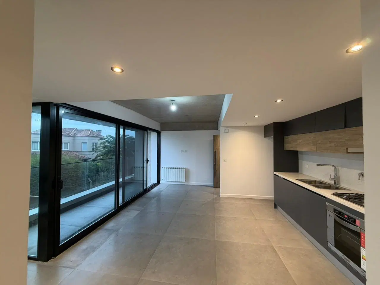 Departamento tres Ambientes Cochera externo Nuevo Quilmes don bosco venta 3