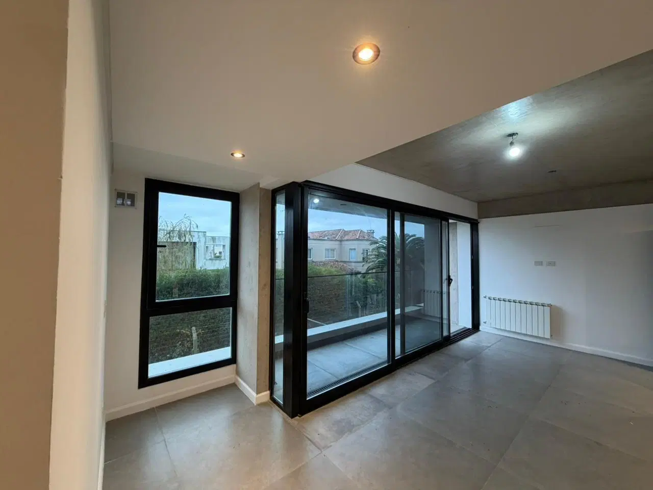 Departamento tres Ambientes Cochera externo Nuevo Quilmes don bosco venta 4