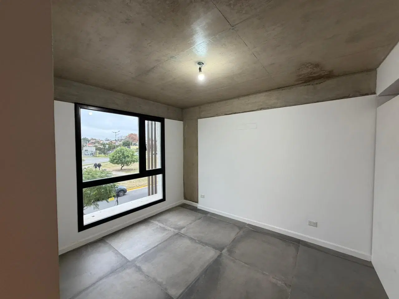 Carabelas 2035, Don Bosco ¡ Externo Nuevo Quilmes ! Ultimas de 3 ambientes con conchera a la Venta! 3