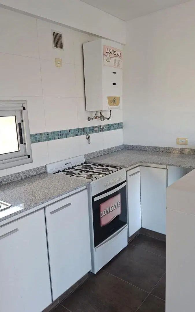 Venta departamento dos ambientes cochera balcón quilmes centro bajas expensas 4