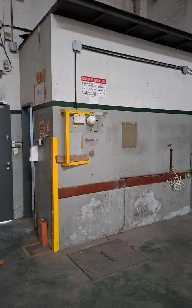 Galpón de 52mts2 en Venta en Piñeyro 5