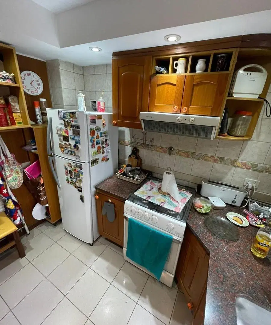 Duplex de tres ambientes con balcón aterrazado, lavadero y cochera en venta 8