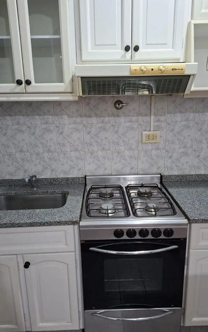 Departamento de dos ambientes y medio en alquiler en Avellaneda 4