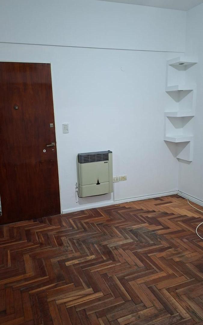 Foto de Departamento de dos ambientes y medio en alquiler en Avellaneda, imagen 5