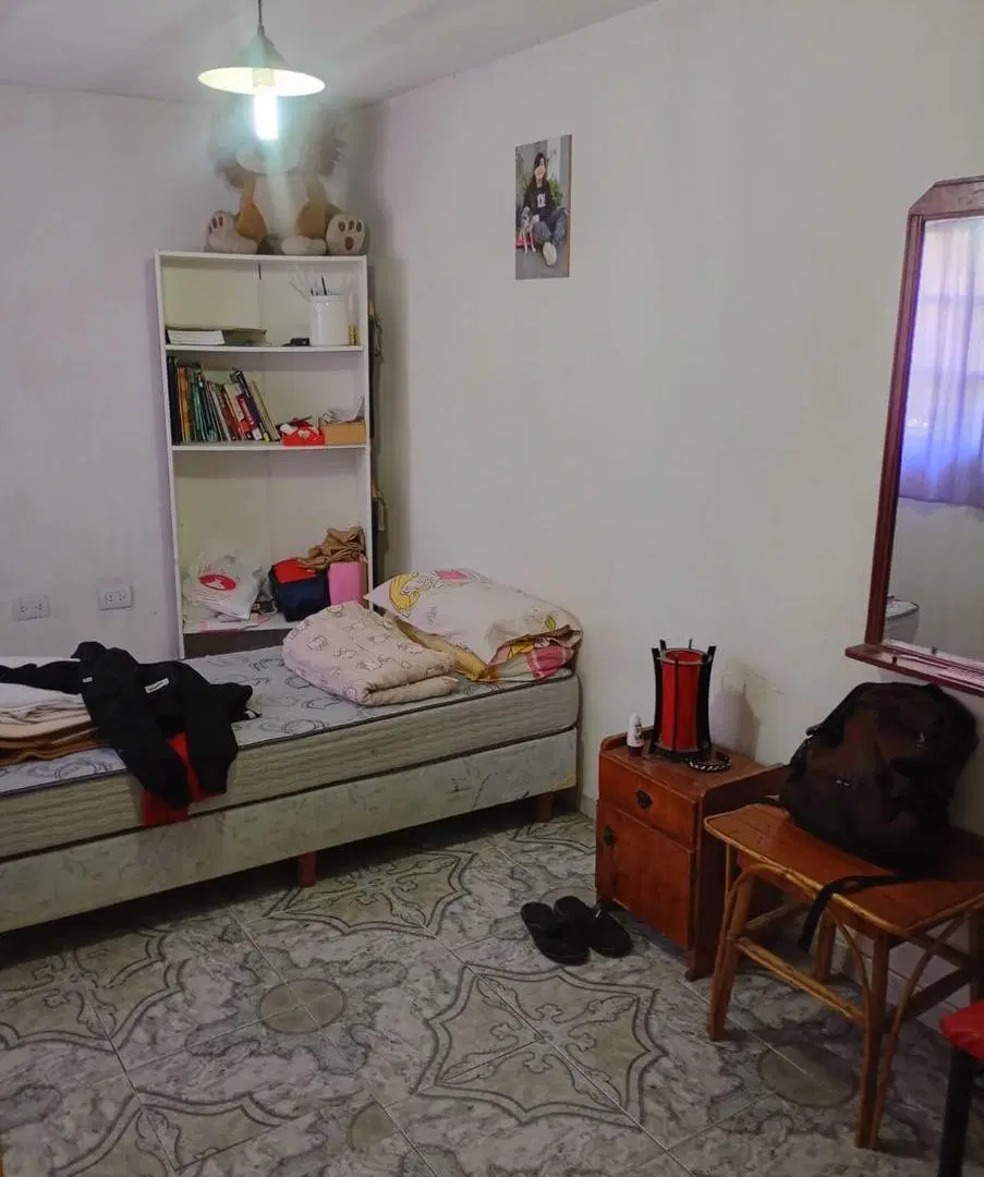 venta plátanos Berazategui tres ambientes jardin lavadero patio amlio lote cerca de la estacion 3