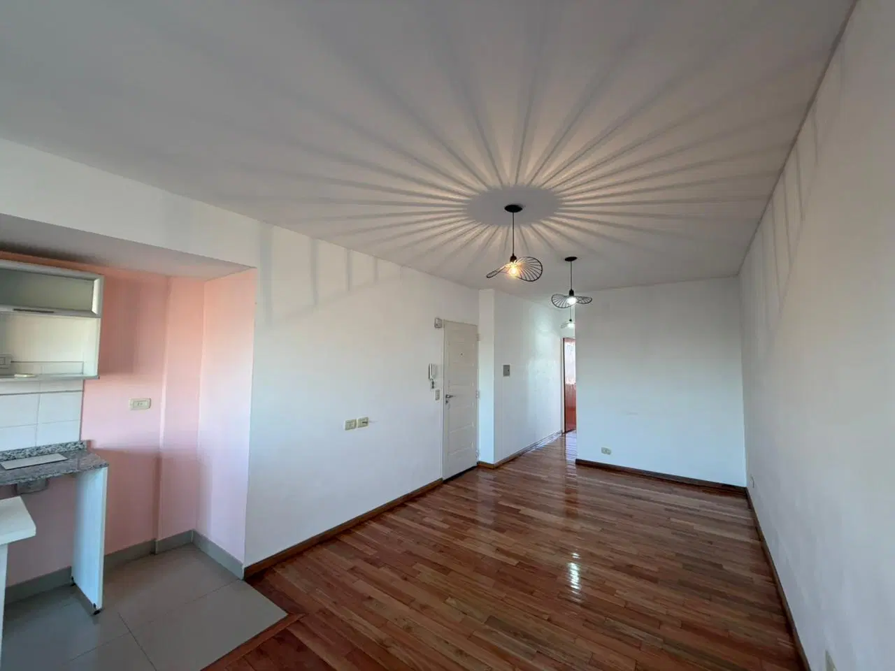 Amplio departamento dos ambientes en alquiler wilde 5