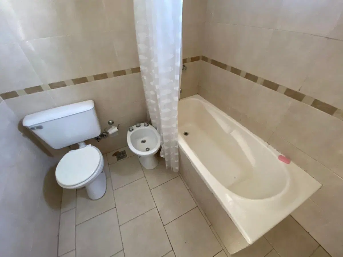 Departamento dos ambientes en alquiler wilde centro 4