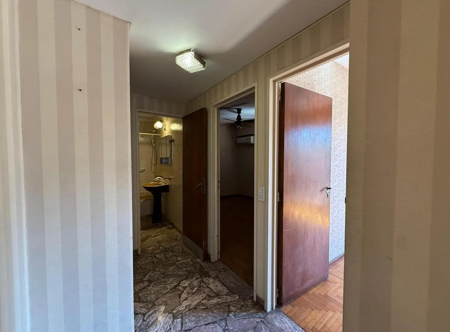 Departamento tres ambientes en venta en Wilde Centro 5