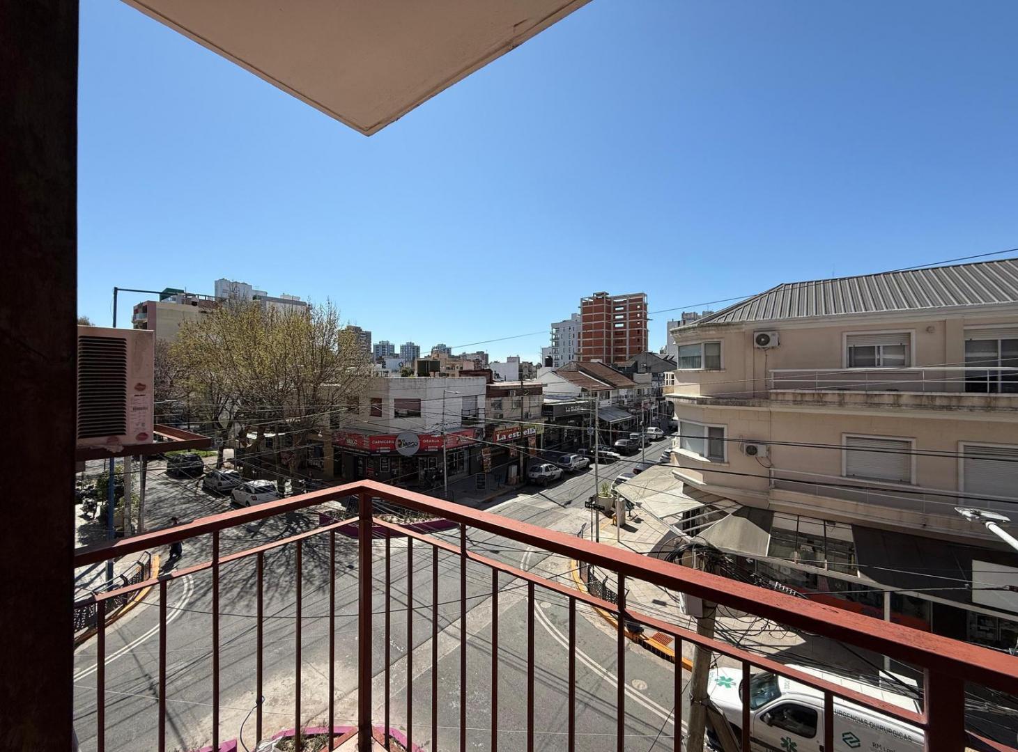 Foto de Departamento tres ambientes en venta en Wilde Centro, imagen 4