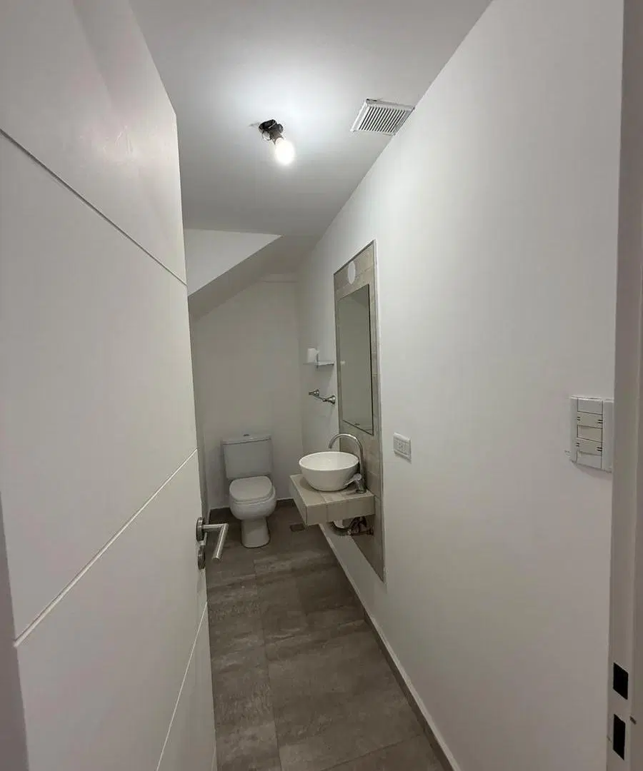 Carabelas 2200, Don Bosco, Nuevo Quilmes Externo ¡Departamento dos ambientes en Alquiler! 3