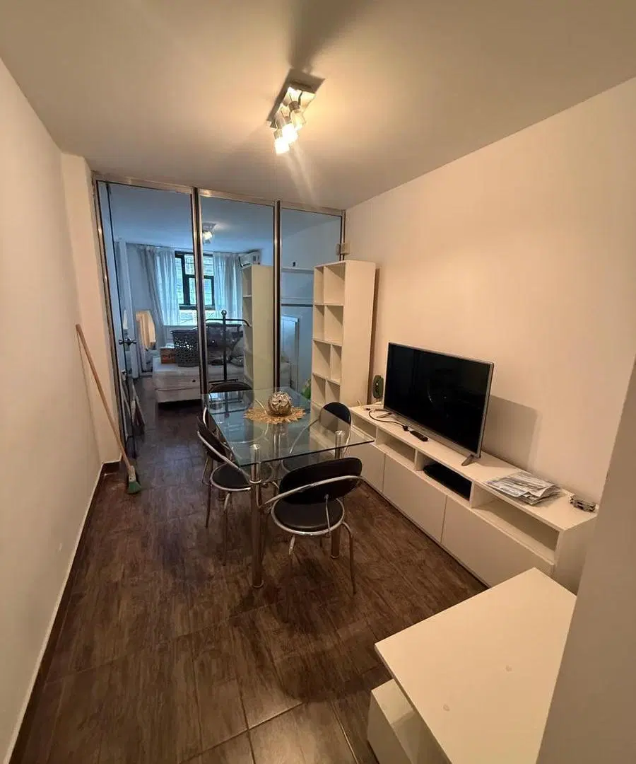 Departamento monoambiente dividido en Venta en Avellaneda Centro 5