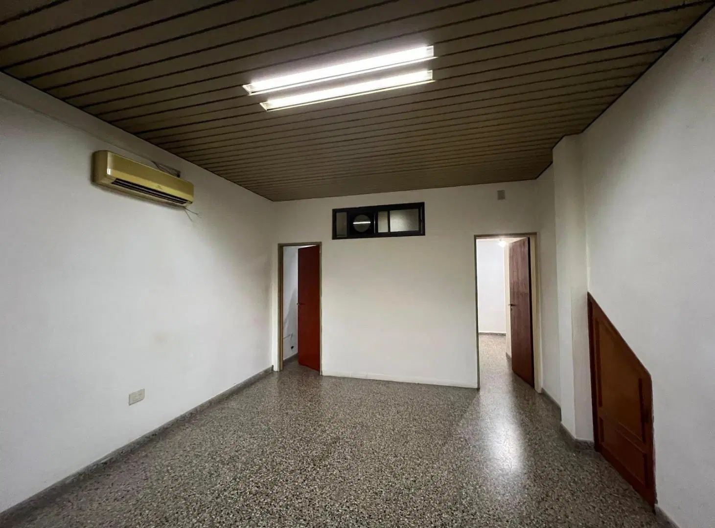 Departamento PH de dos ambientes en Alquiler en Wilde cochera 5