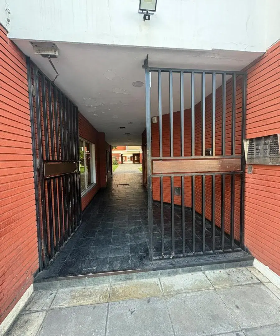 Departamento de dos ambientes en alquiler en Avellaneda 1
