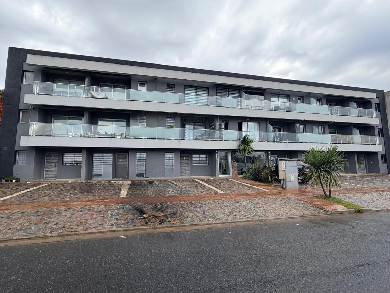 Foto de Departamento 3 ambientes don bosco venta nuevo quilmes externo, imagen 2