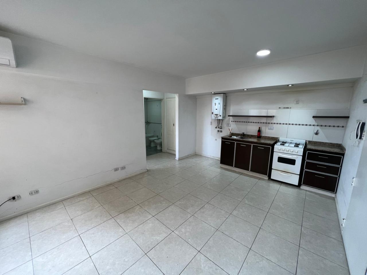 Foto de Departamento de dos ambientes en alquiler en Villa Dominico, imagen 2
