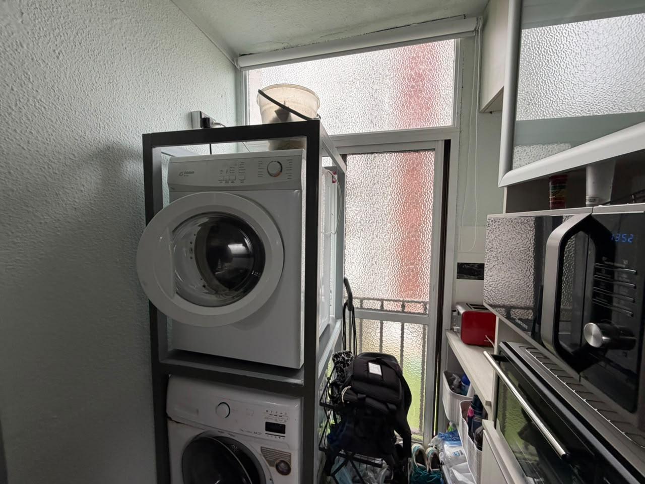Foto de Departamento cuatro ambientes en venta en Wilde Apto Credito reciclado, imagen 3