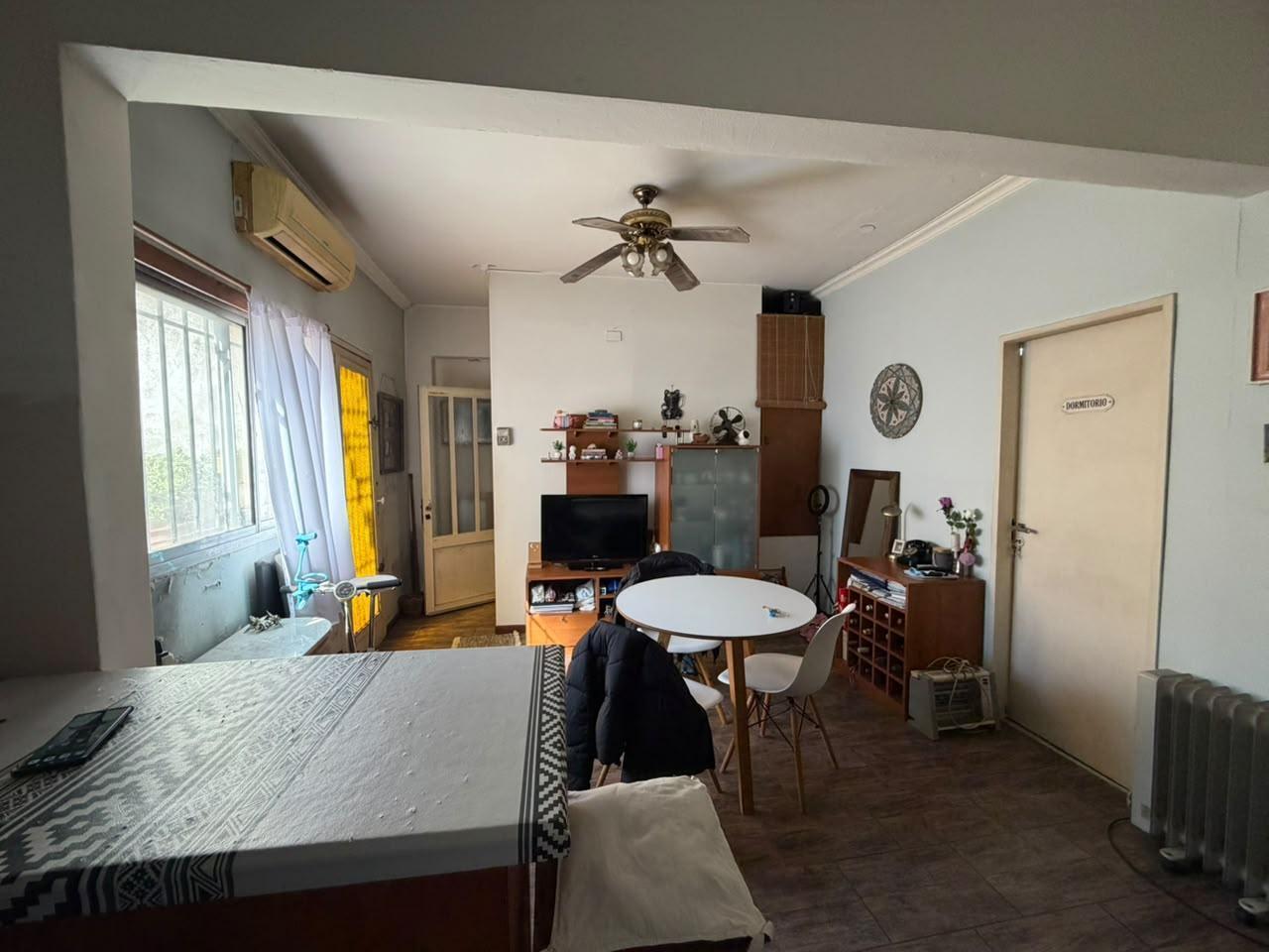 Foto de Casa tres ambientes cocheras en venta en wilde, imagen 4