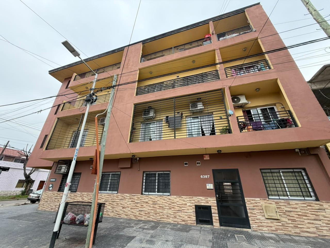 Foto de Departamento dos ambientes wilde en alquiler por escalera no apto, imagen 1