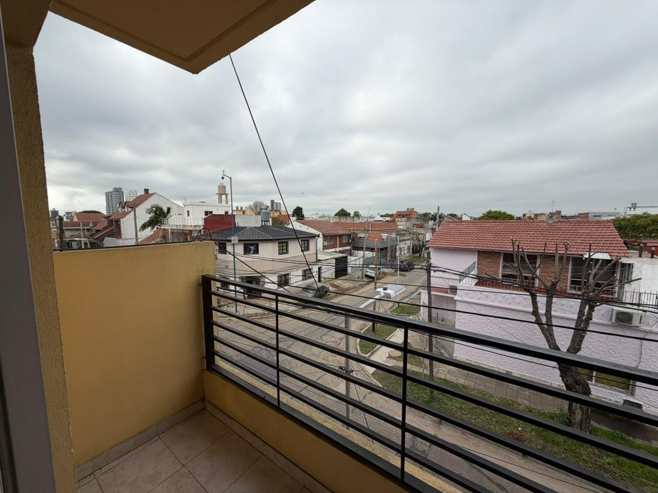 Foto de Departamento dos ambientes wilde en alquiler por escalera no apto, imagen 4