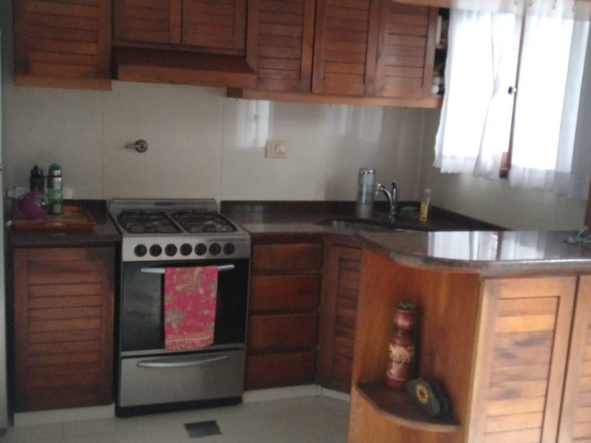 Foto de Casa duplex cuatro ambientes cochera parrilla bernal en alquiler, imagen 4