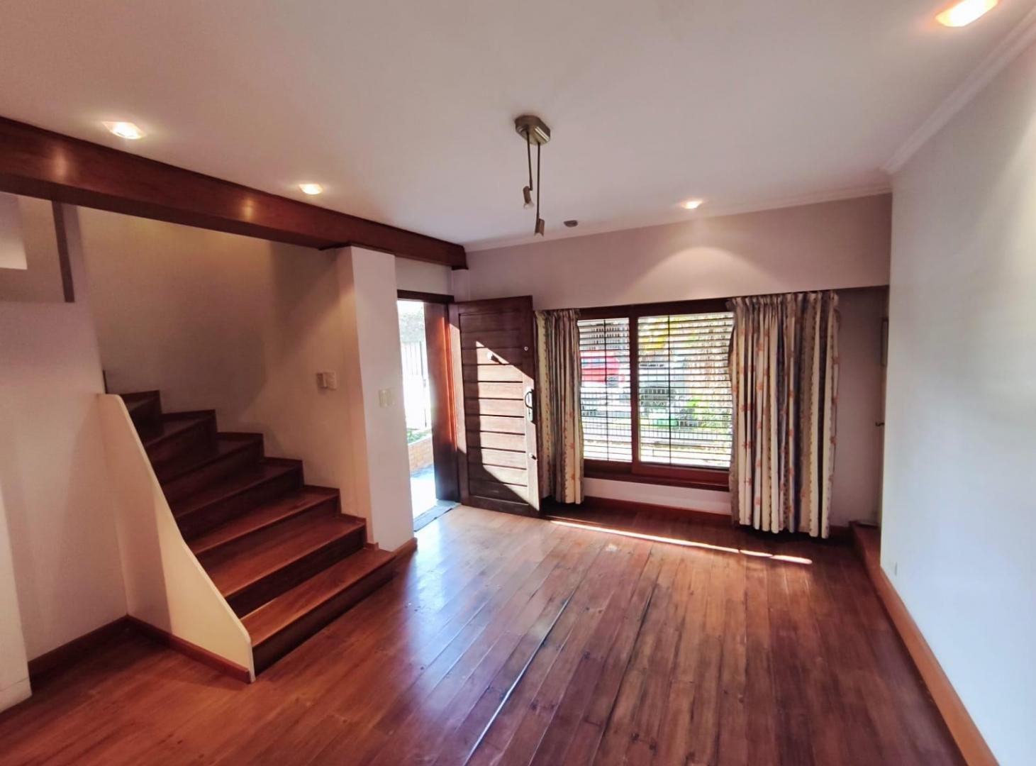 Foto de Casa venta 5 ambientes don bosco cochera pileta jardin banos en suite, imagen 5