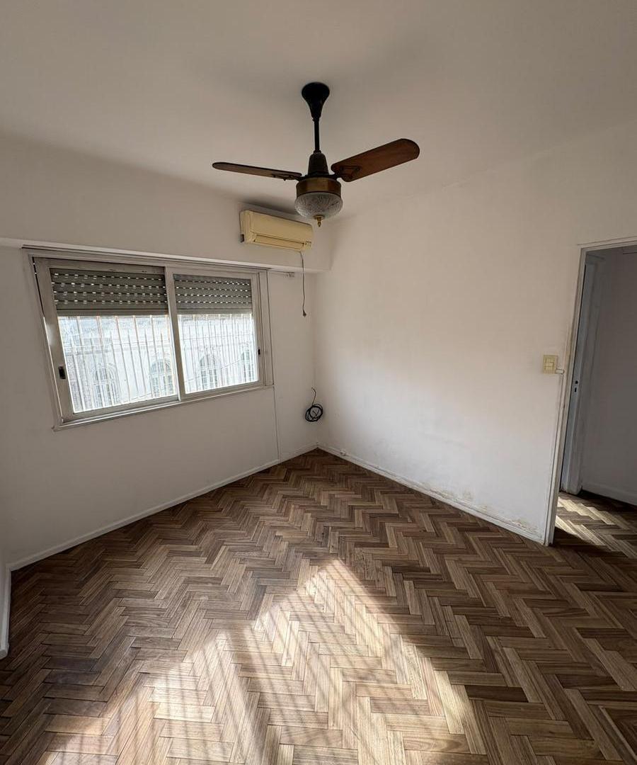 Foto de Departamento en Alquiler de Tres Ambientes en Avellaneda, imagen 1