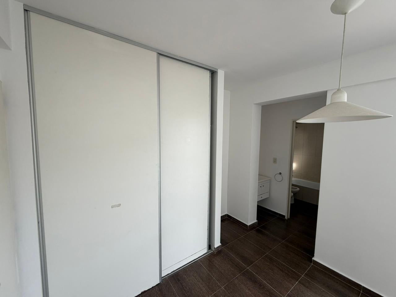 Foto de Departamento dos ambientes en Alquiler en Wilde Centro, imagen 5