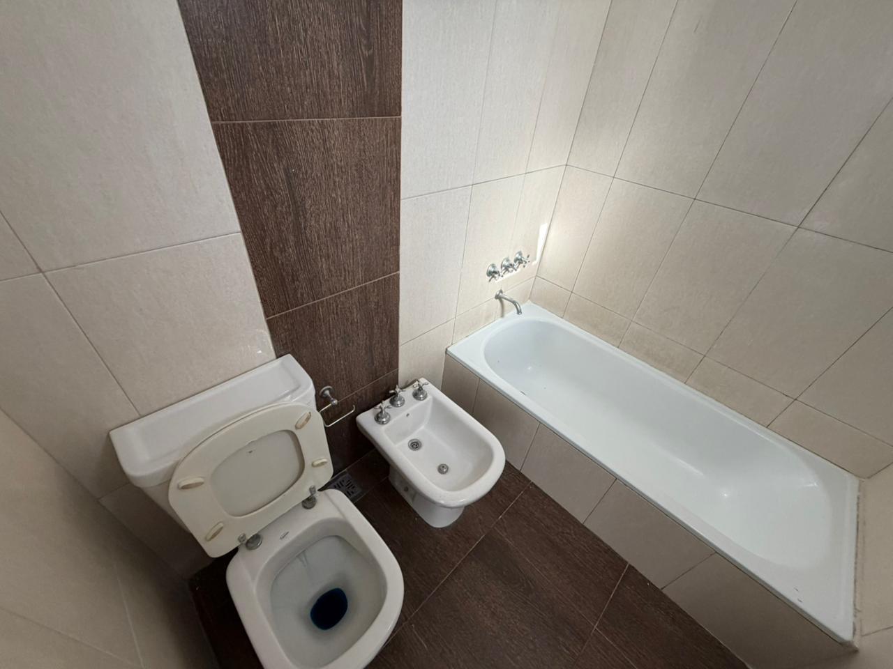 Foto de Departamento dos ambientes en Alquiler en Wilde Centro, imagen 4