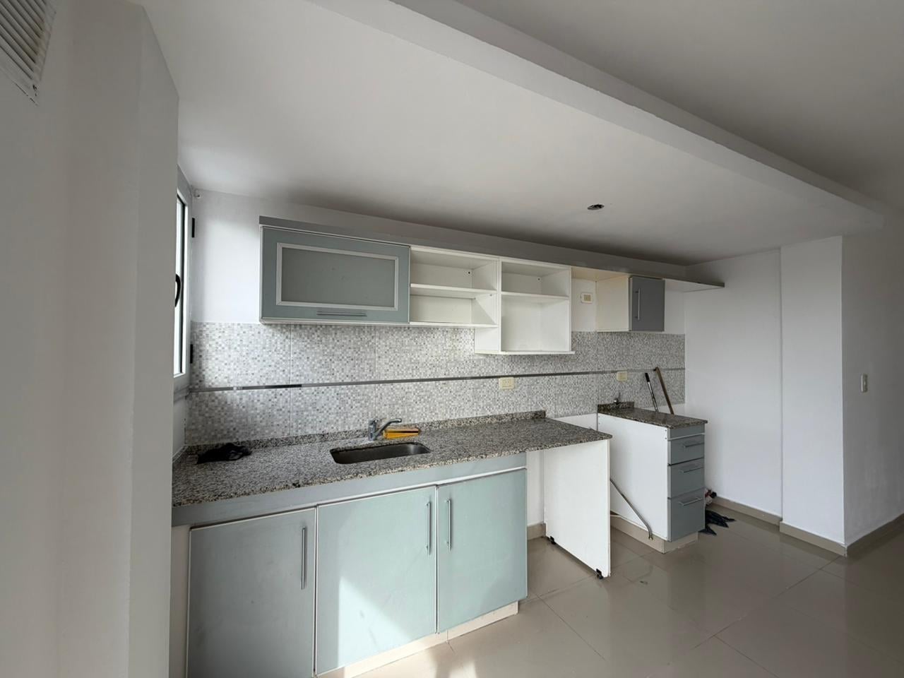 Foto de Departamento dos ambientes en Alquiler en Wilde Centro, imagen 1