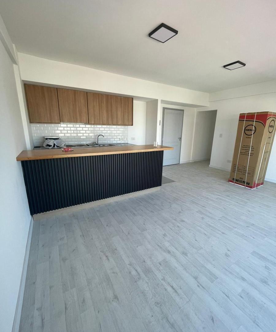 Foto de Departamento de dos ambientes en alquiler con sum y en Alquiler en, imagen 2