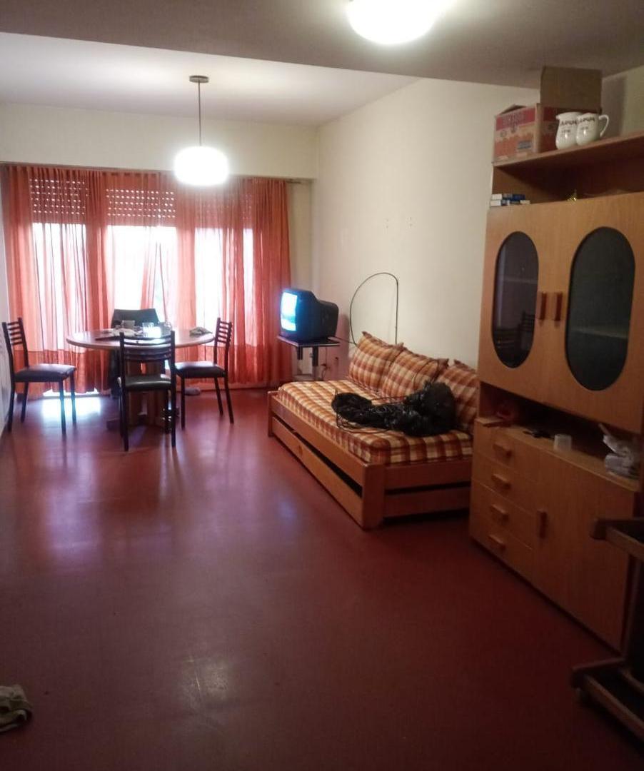 Foto de Departamento venta mar del plata bolcon cochera, imagen 2